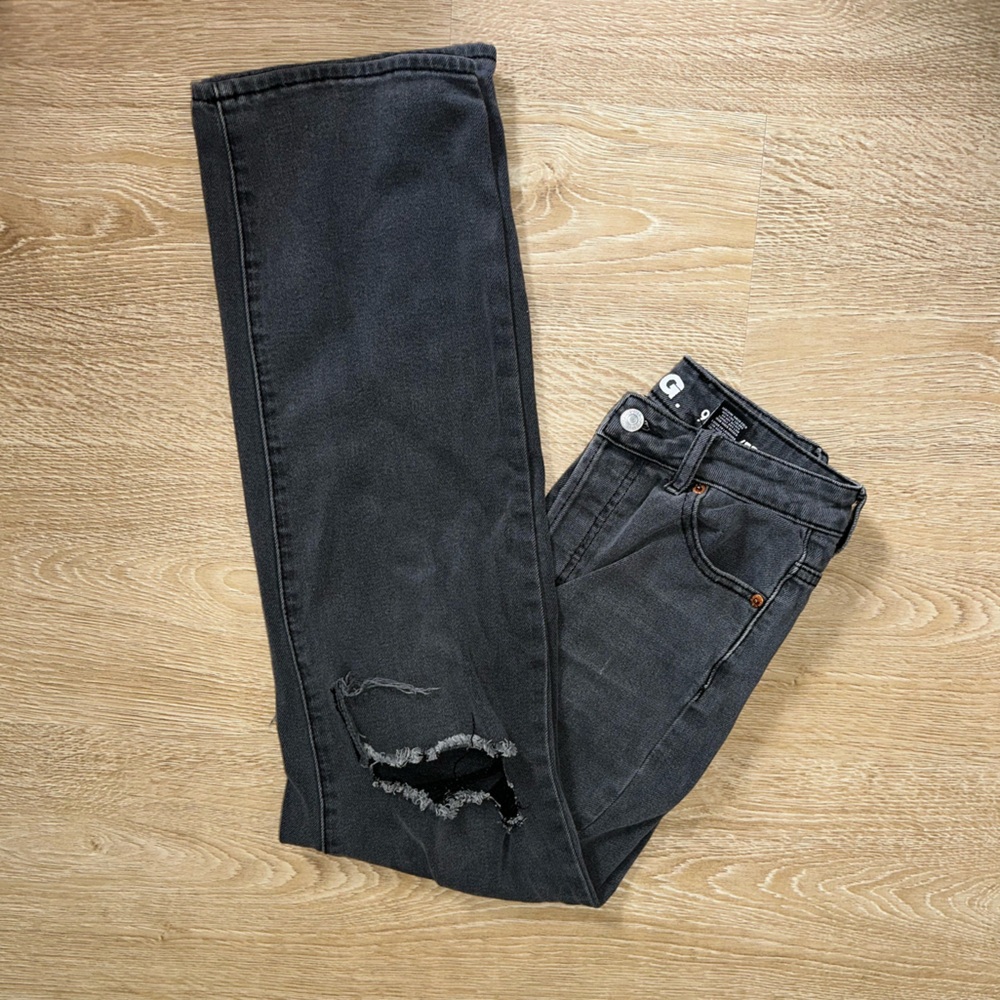 black 90s boyfriend ripped jeans